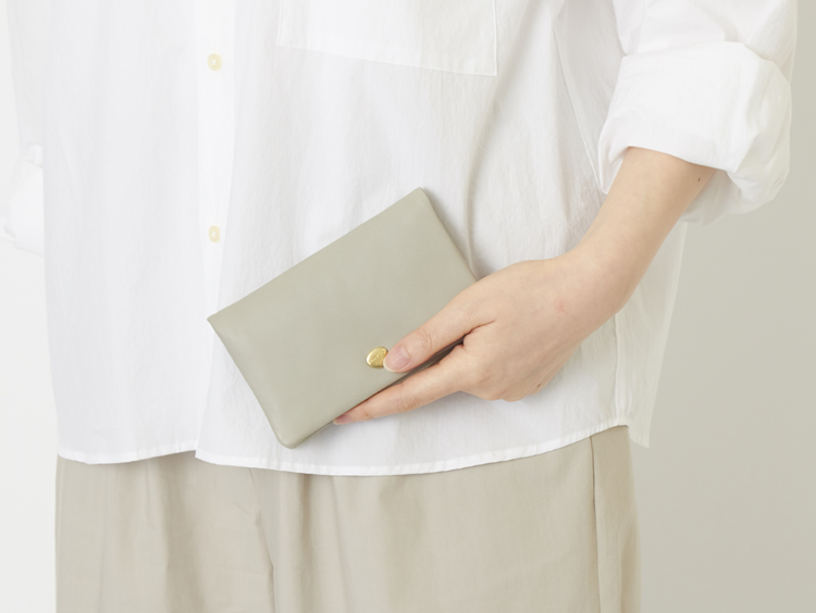 Neutral Gray/ハスキーショートウォレット