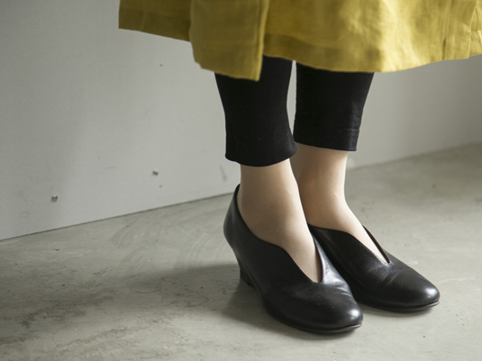 一日中履いても痛くない、疲れない！「ラウンドトゥパンプス VANESSA」