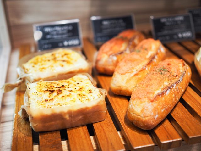 夕陽ヶ丘食堂 パン