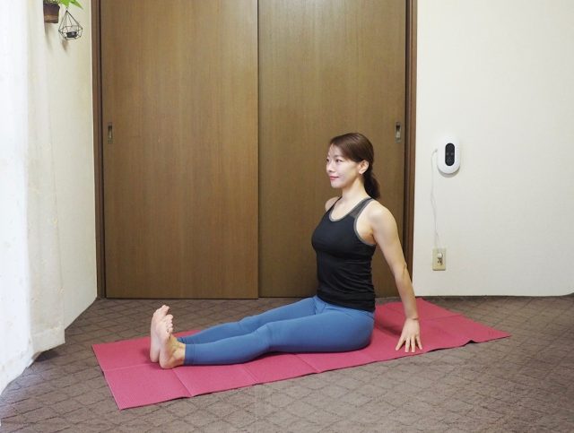 湯船の中で脚を前に伸ばして座る