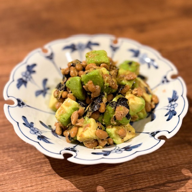 冬太り解消！腸内環境を整える「アボカドの納豆和え」