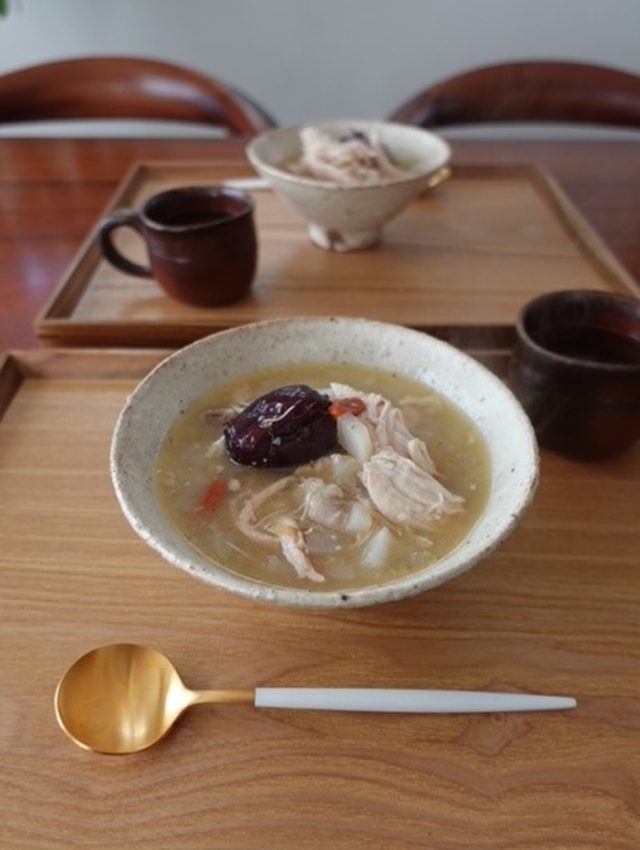 サムゲタン風スープ