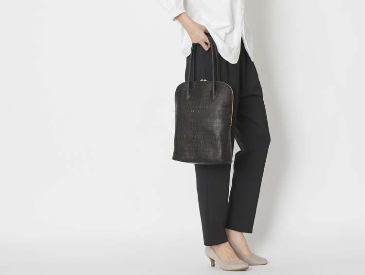 POMTATA/FIN VL TOTE