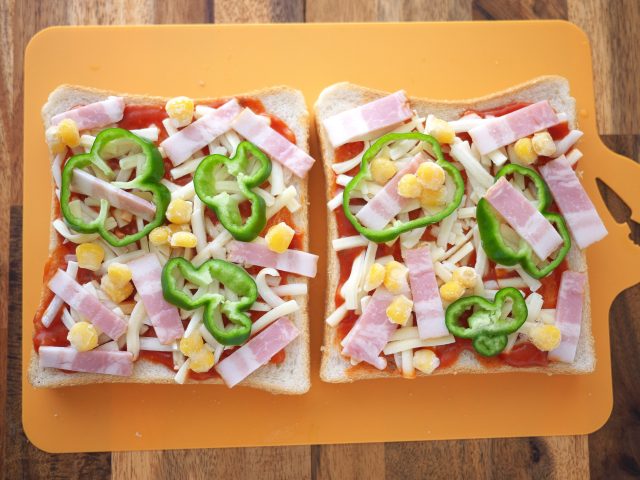 ピザトースト