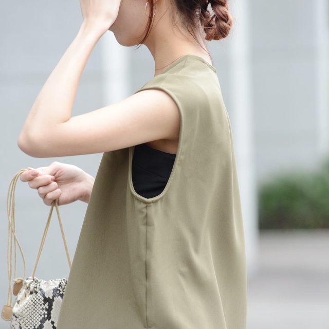 ノースリーブ