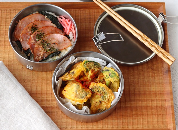 ボリューム満点！簡単「たらとブロッコリーのジョン」「ハム丼」2品弁当