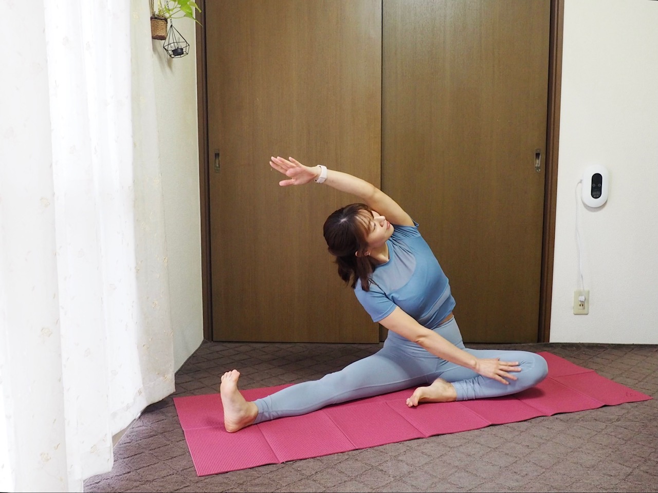 【キツくない！】股関節がみるみる柔らかくなるストレッチのやり方