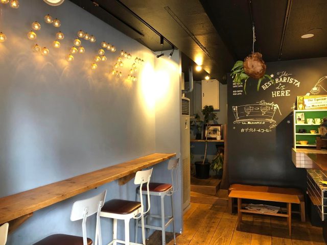 ダブルトールコーヒー 新宿御苑 店内
