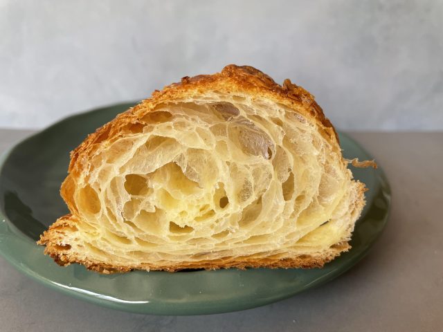 松風台クロワッサン 断面
