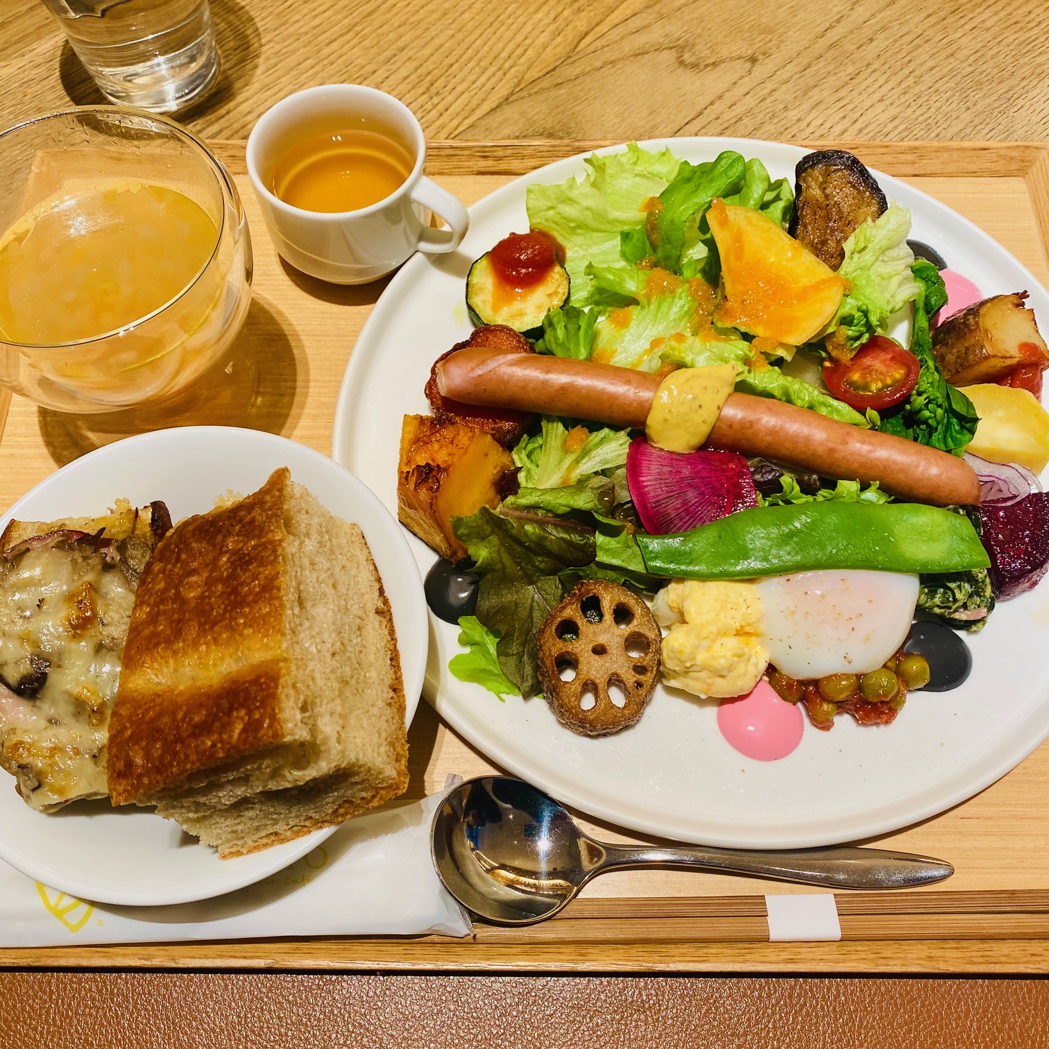 【大阪・北浜】開店前から行列！14時までOKの贅沢モーニング@パンカラト ブーランジェリーカフェ