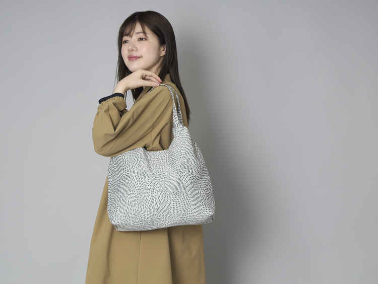 charm/シャーリングバッグ L パッシー
