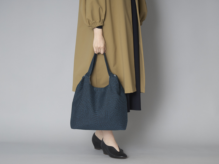 charm/シャーリングバッグ L パッシー