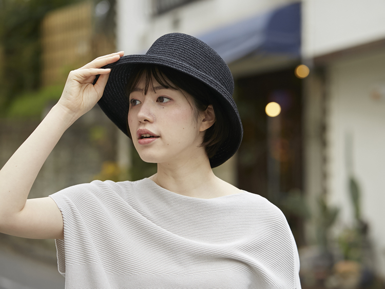 暑い季節の必需品！汗をかいても安心「おうちで洗える」帽子4選