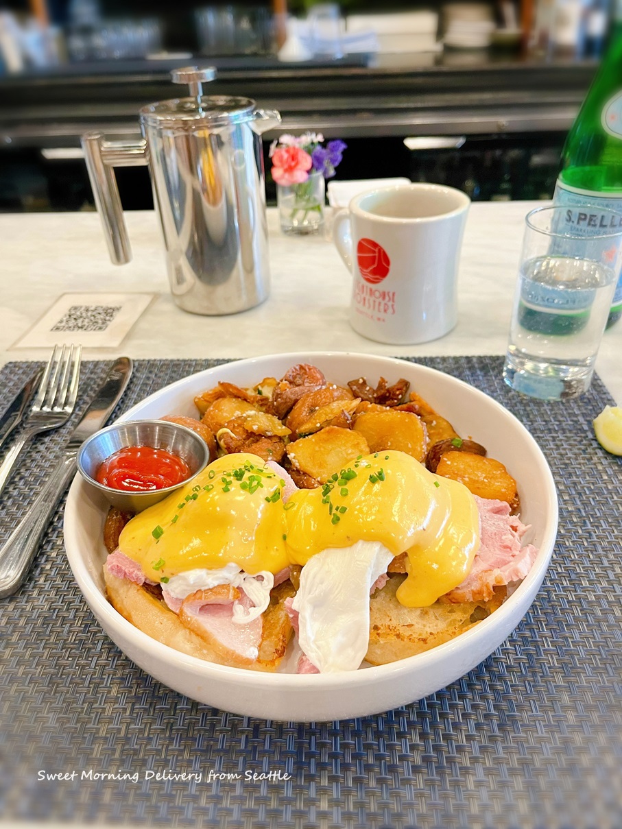 オランデーヌソースが決め手♡エッグベネディクト