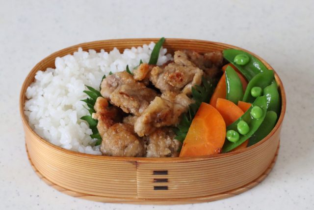 2品弁当の詰め方