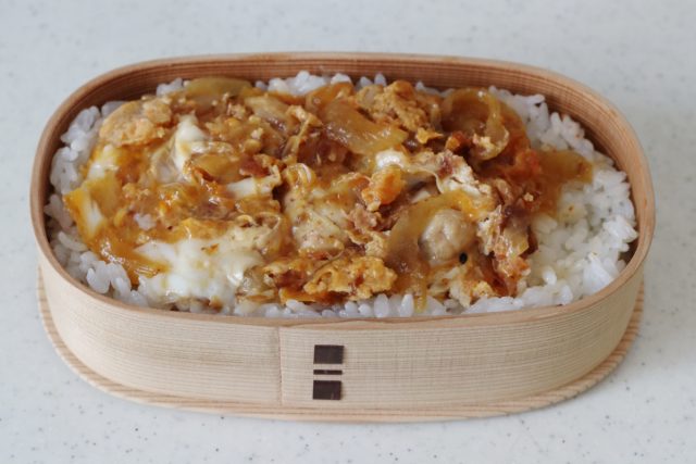 2品弁当の詰め方
