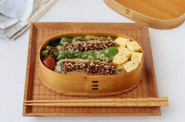 「アジとピーマンの焼きフライ」「青のり卵焼き」2品弁当
