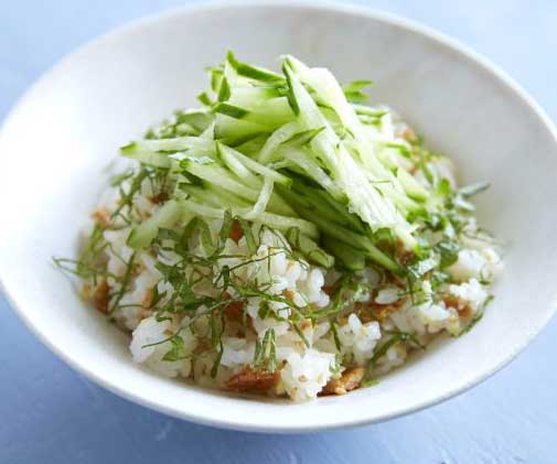忙しい朝はこれ1品！簡単「混ぜご飯」レシピ3つ