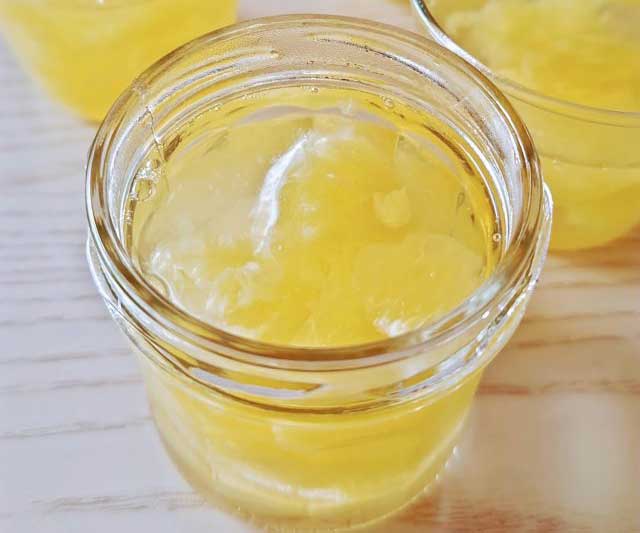 食物繊維や水分たっぷり！夏のおめざになる「寒天フルーツゼリー」2レシピ