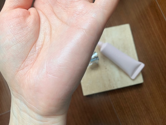ポアレスフィットプライマー