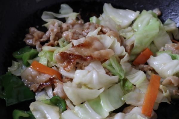 肉野菜炒め