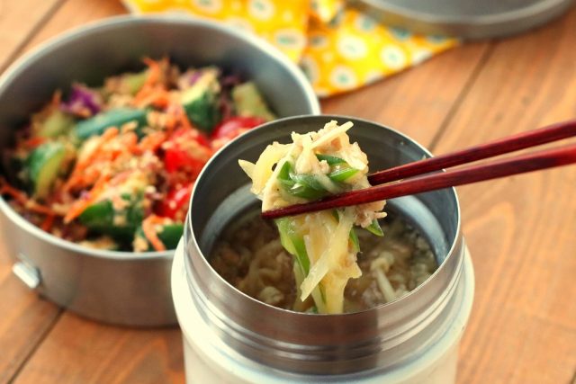 コスパ優秀！お弁当や朝食に簡単「えのき×ダイエット」レシピ3つ