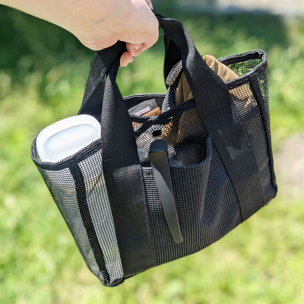 メッシュ素材が使える！「中身が見えにくいスパバッグ」愛用レポート♪