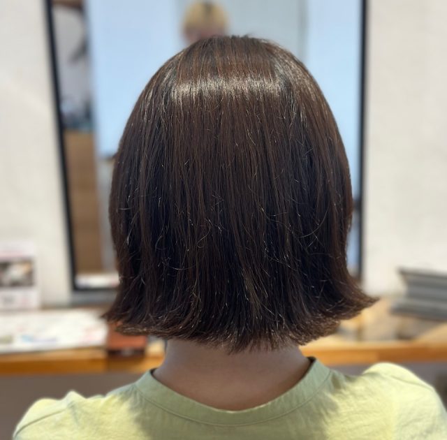 切りっぱなしボブ