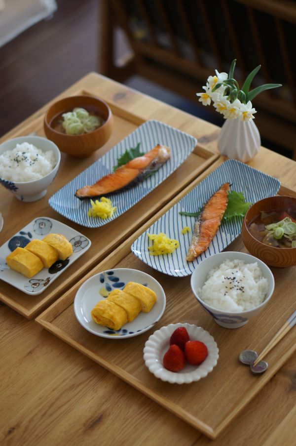 2人分の朝ごはん