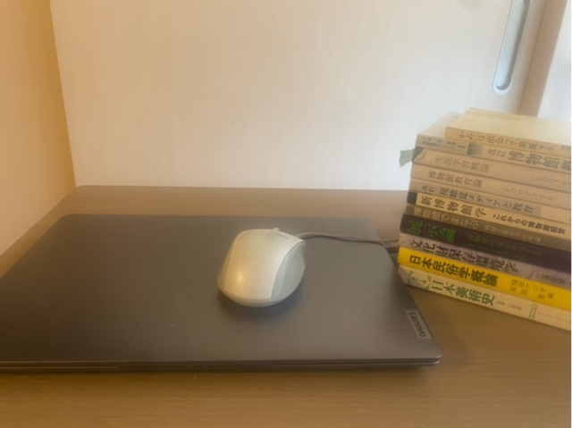 パソコンと本