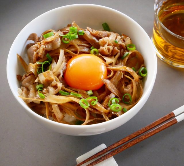 忙しい朝の味方！包丁もまな板も使わない楽ちん朝食レシピ3つ