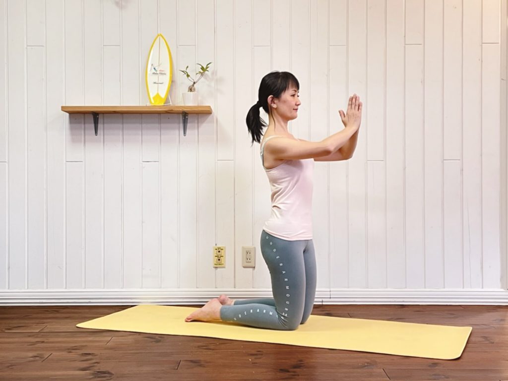 理想の腕を手に入れる！続けやすい「二の腕痩せ」ストレッチ3選