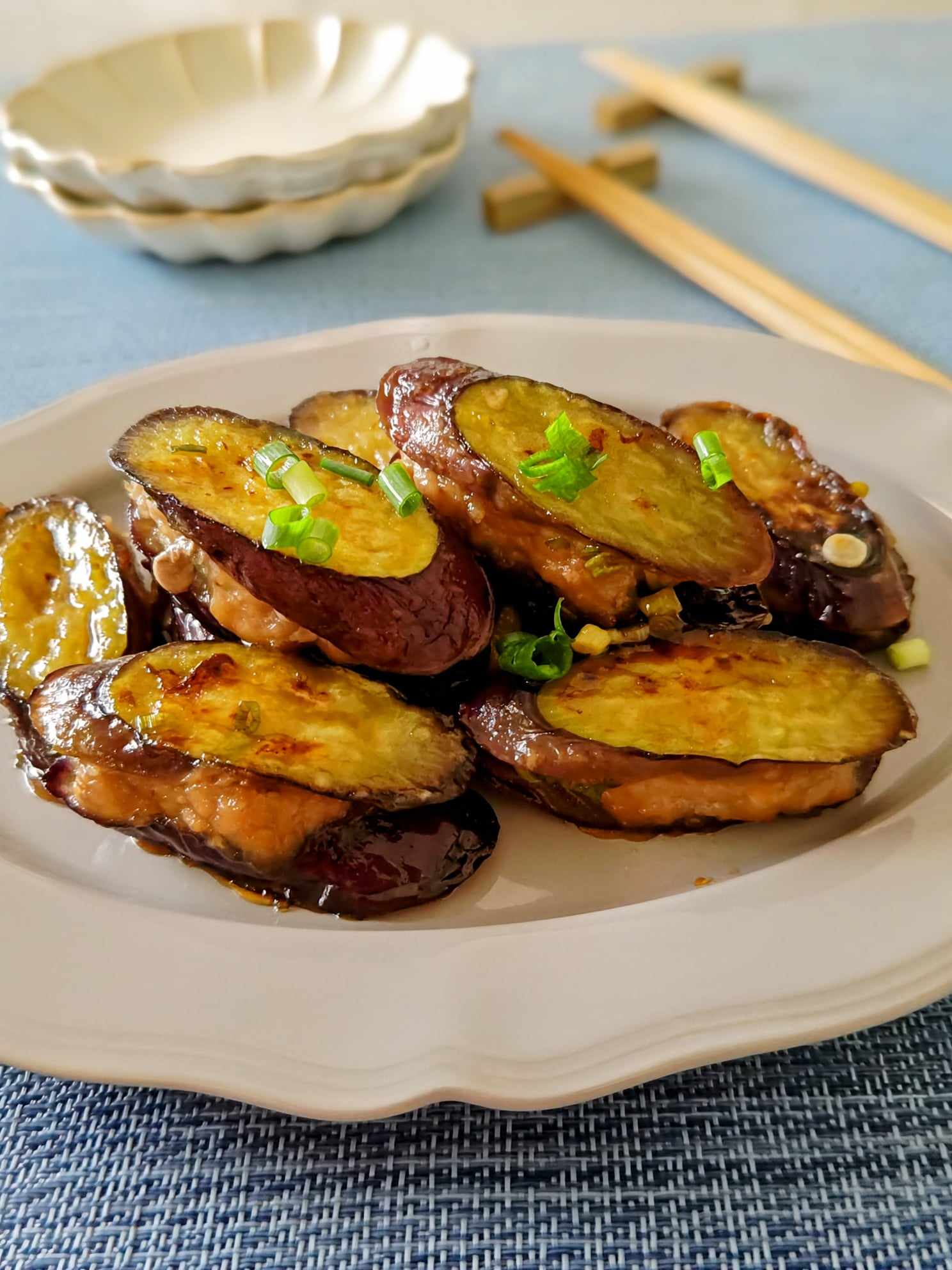 ふるえるくらいおいしい！ボリュームたっぷり「秋ナスのはさみ焼き」