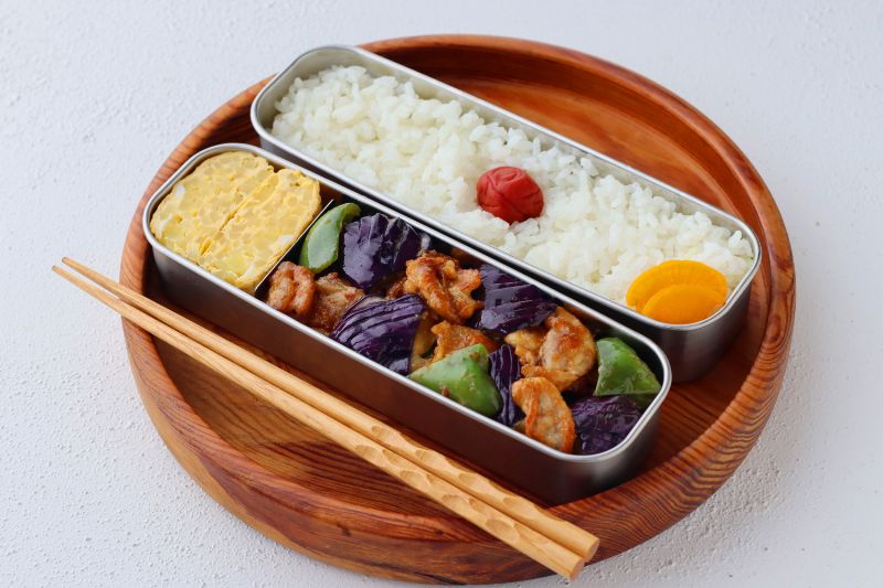 色鮮やか！簡単「なすと豚肉の味噌炒め」「じゃがバター卵焼き」2品弁当