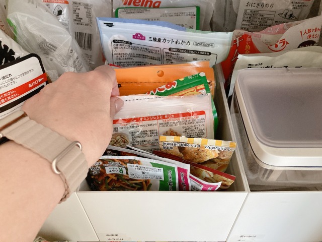 キッチン 取り出しにくい食品収納