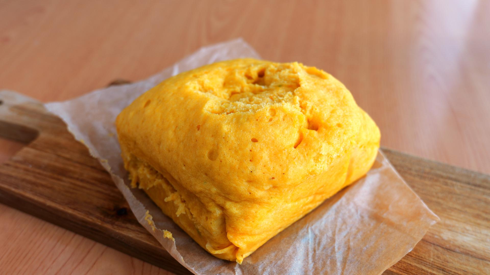 レンジ6分でふわふわ！簡単「かぼちゃ蒸しパン」の作り方