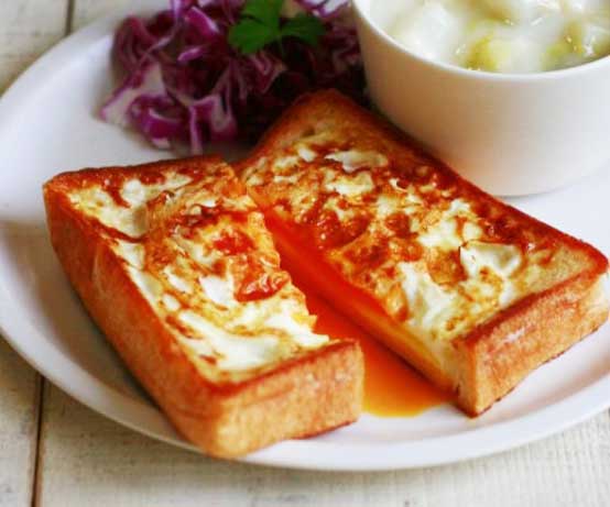 トースター不要！フライパンで簡単「食パン×朝食」レシピ3選
