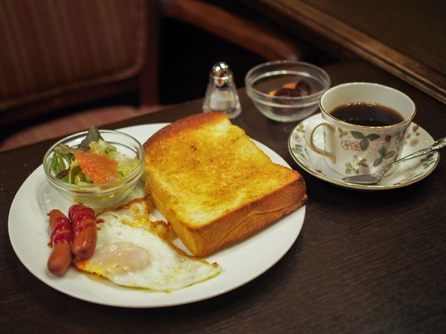 忙しい年末の休憩にぴったり！都内で落ち着く雰囲気の「喫茶店」モーニング3選