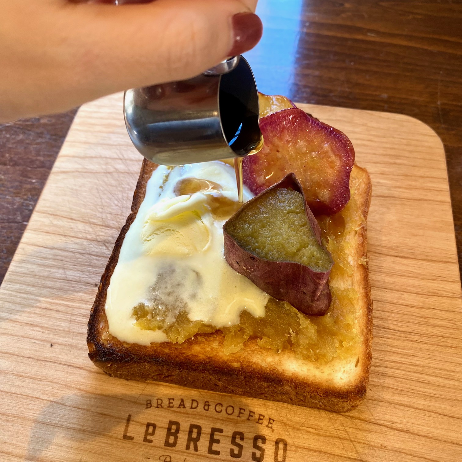 【大阪・鶴橋駅】食パンの名店！さくふわ厚切りトーストが絶品@LeBRESSO（レブレッソ）