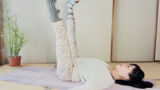 「すっきり美脚&ぺたんこお腹」ピラティスエクササイズ