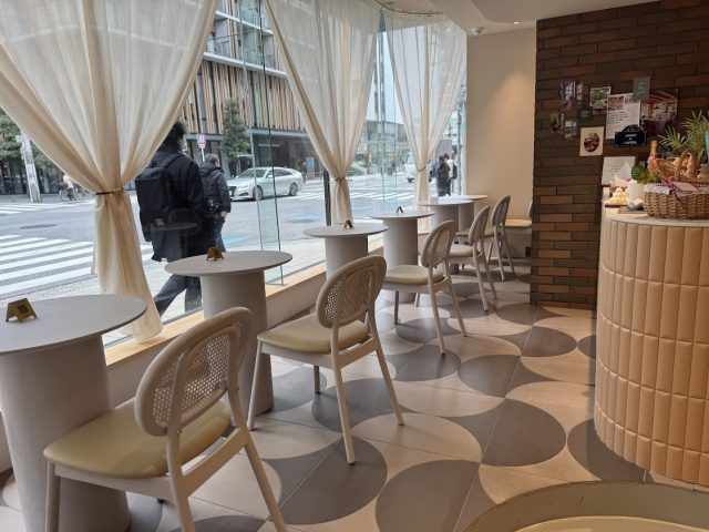 大阪 O'mille 店内