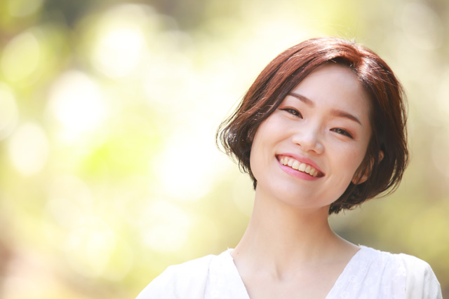 笑顔 女性