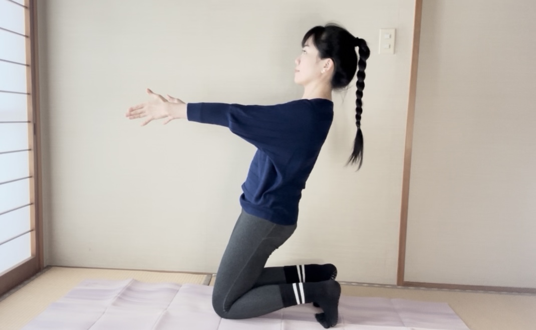 3ステップでお腹を引き締める！簡単ピラティス「サイストレッチ」