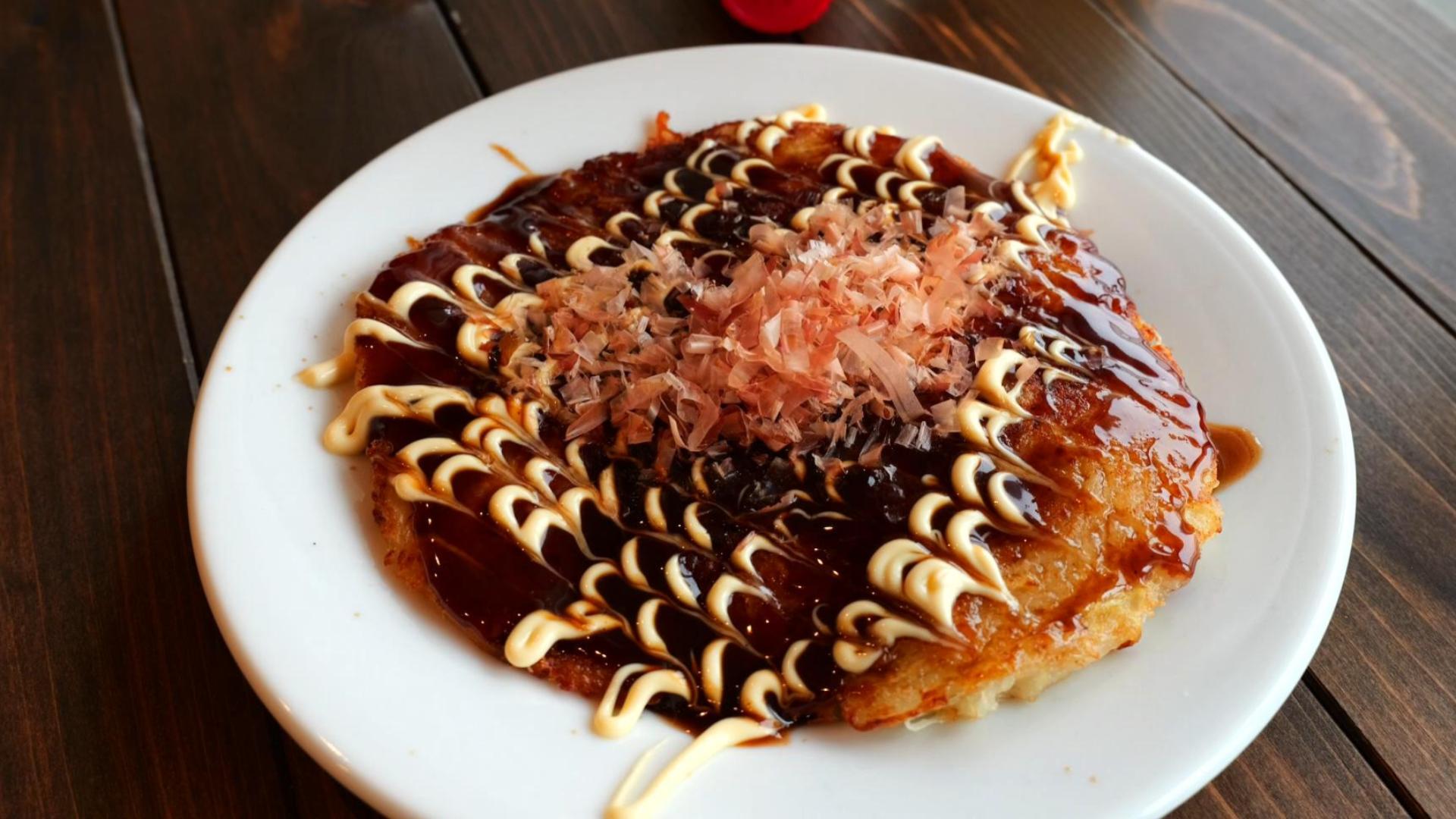 キャベツの代わりはあの野菜！もっちり美味しい「お好み焼き」の作り方