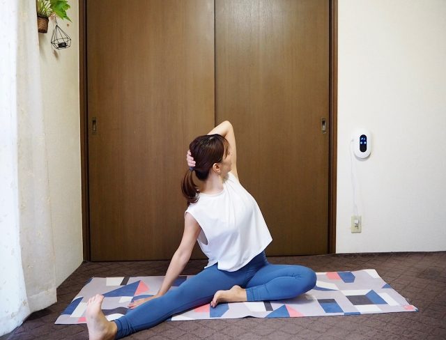 「肩甲骨」まわりがほぐれるストレッチ