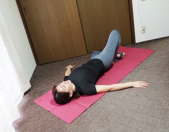 「腰まわりのだるさ」に効くストレッチ