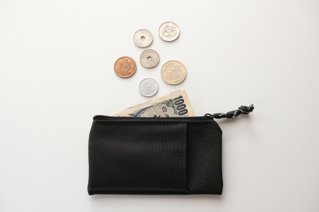 ポーチとお金