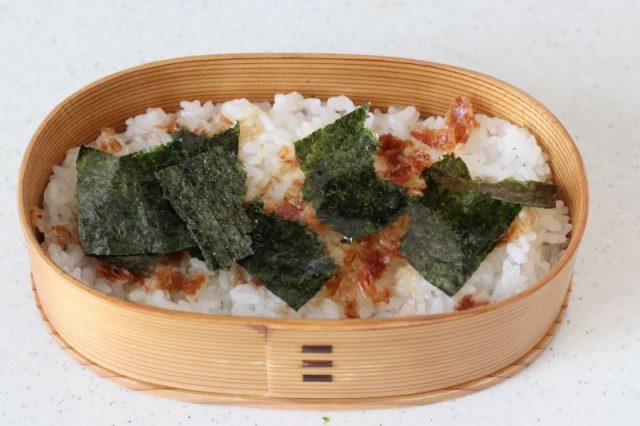 2品弁当の詰め方プロセス