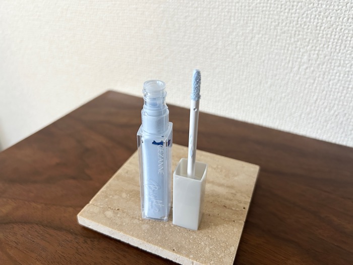 「顔の余白」を解消！小顔に見せるコツ＆おすすめプチプラコスメ2つ