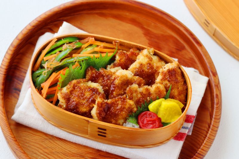 トースター＆レンジで気楽に！「ヘルシーささみフライ風」「野菜のおかか和え」2品弁当